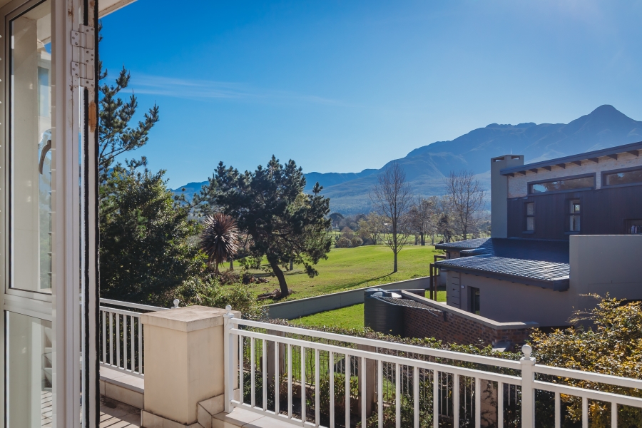 4 Bedroom Property for Sale in King George Park Western Cape